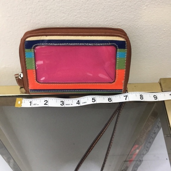 Women’s small wristlet wallet / phone case - Picture 3 of 4